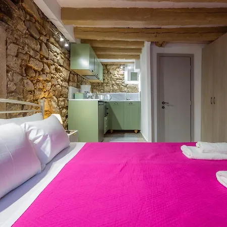 Venetian Sterna Casa