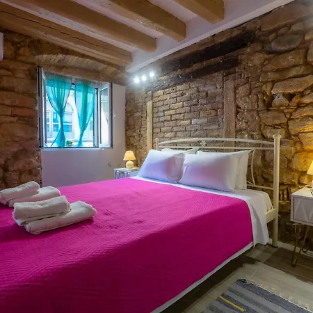 Venetian Sterna Casa * Corfu (city)